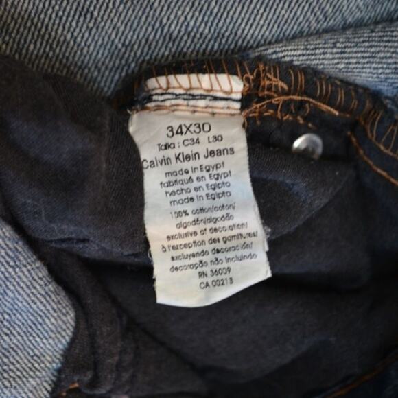 Calvin Klein medium blue denim jeans | Sz 34 x 30 - Picture 4 of 5
